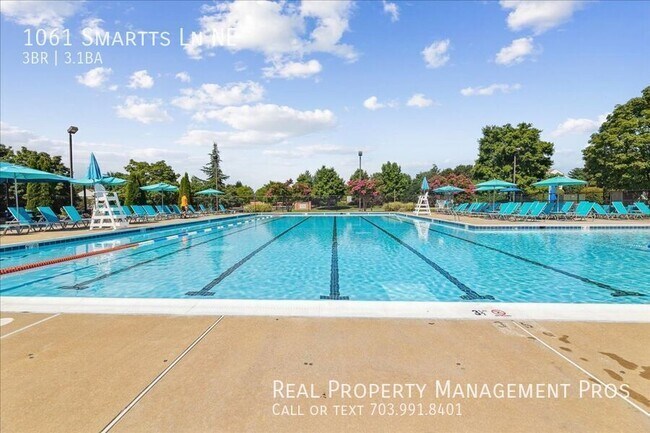 Building Photo - 1061 Smartts Ln NE