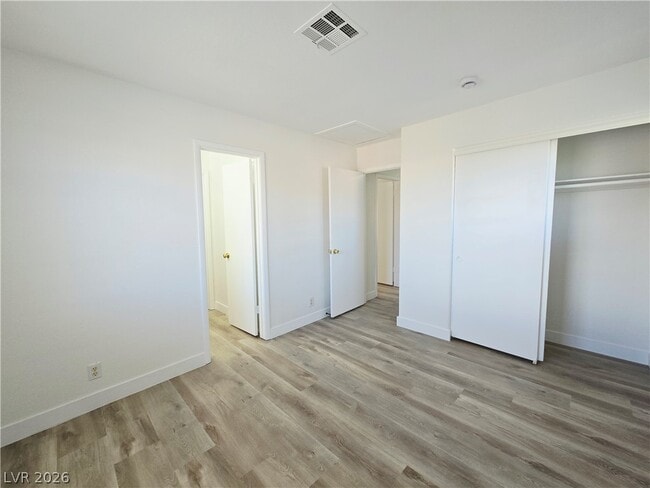 Building Photo - 7201 Scenic Desert Ct