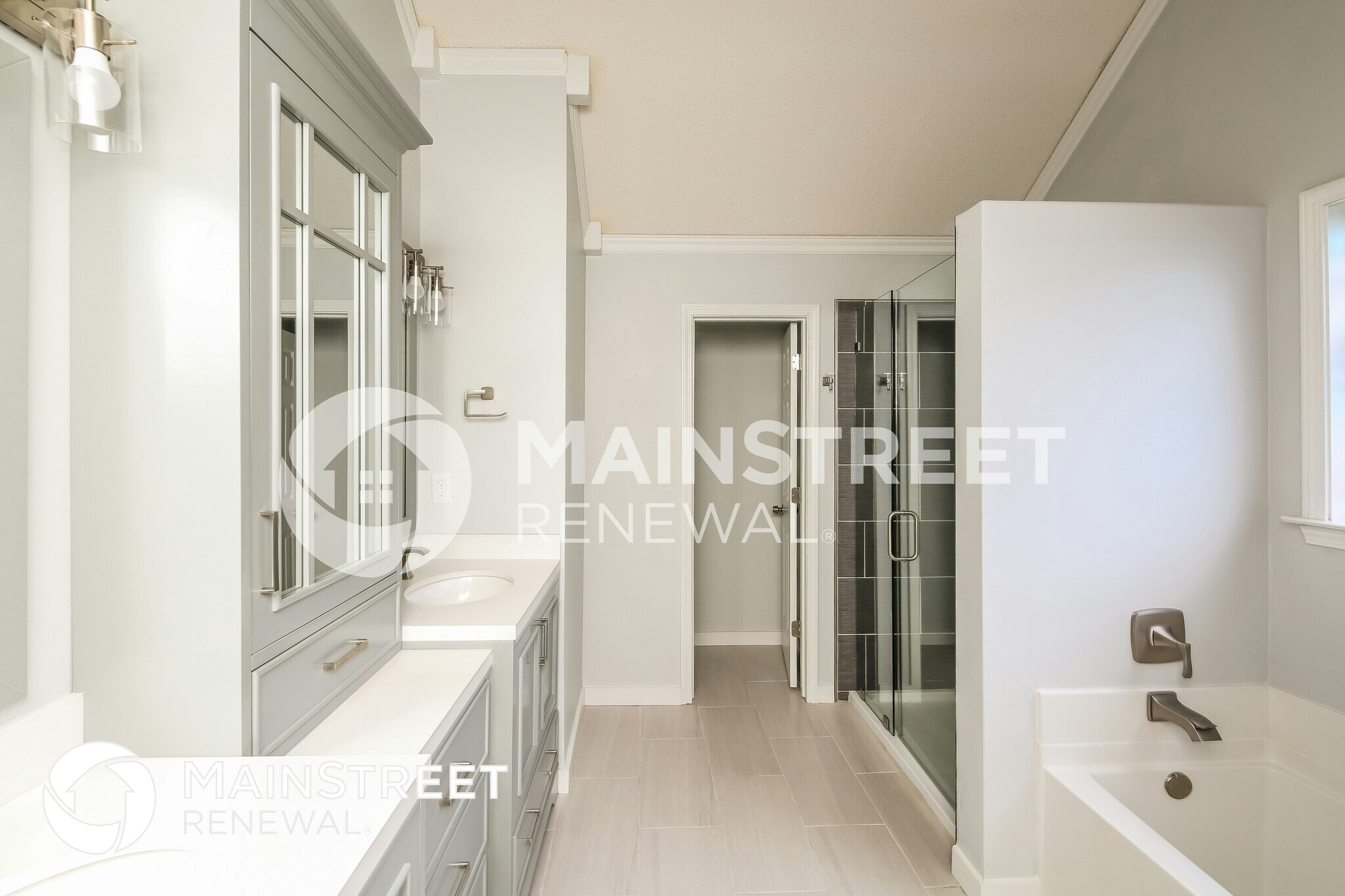 Building Photo - 4737 Calgary Cove