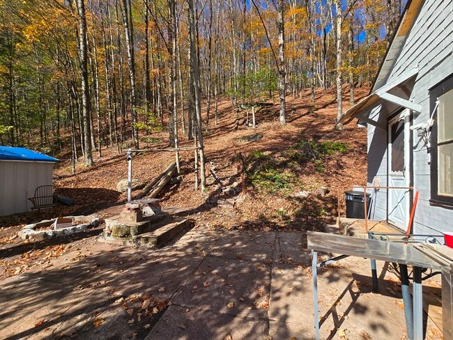 Building Photo - 286 Benton Hollow Rd