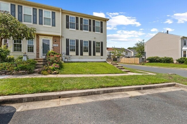 Building Photo - 5411 Castlestone Dr