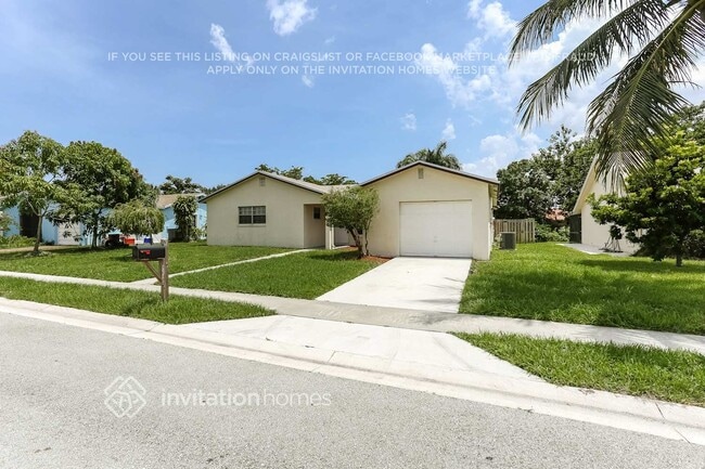 Building Photo - 8996 SW 8th St