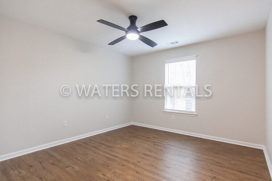 2nd bedroom - 156 Soren Ln