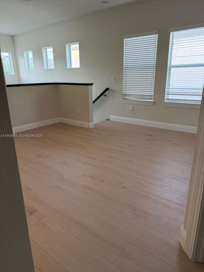 Building Photo - 3917 Mahogany Ln