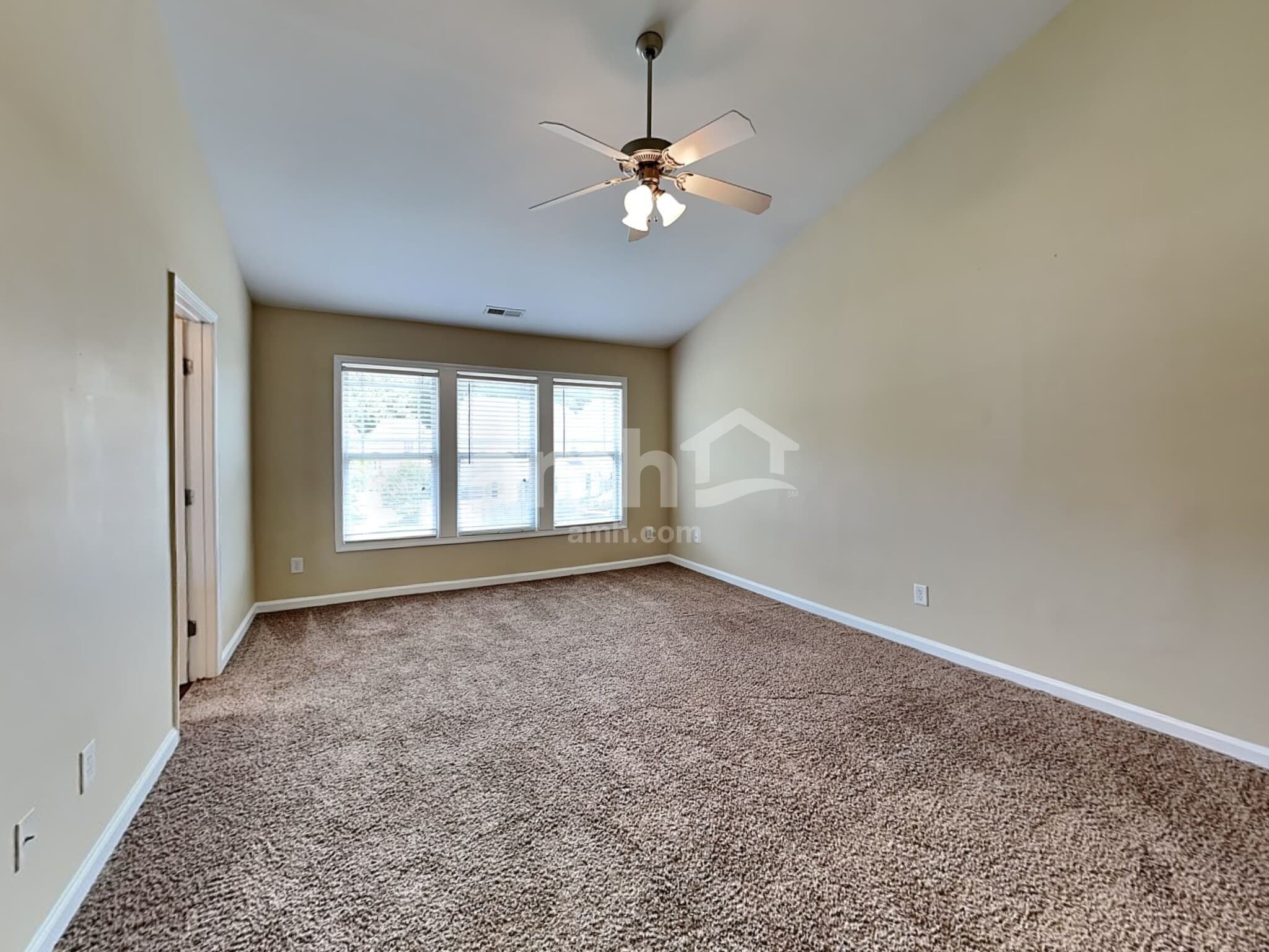 Building Photo - 3919 Cane Garden Dr