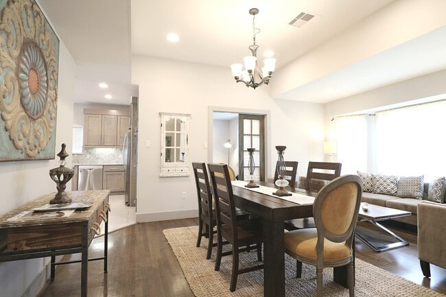 Building Photo - 5251 Lymbar Dr