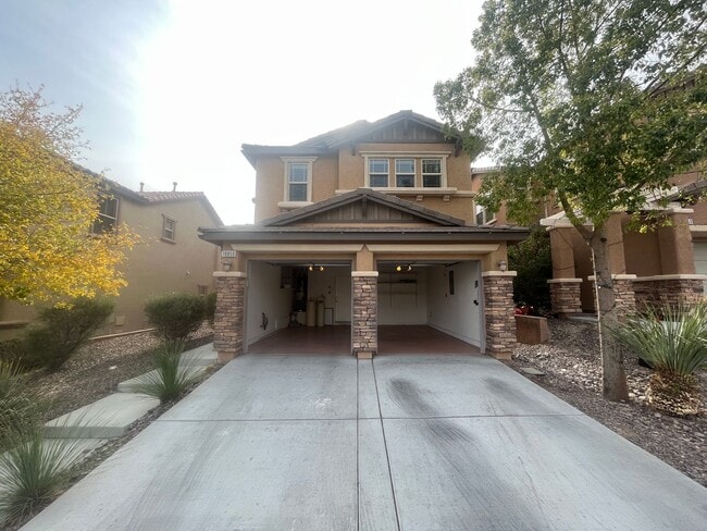 Building Photo - 2 Story-Single Family Home Located in Providence