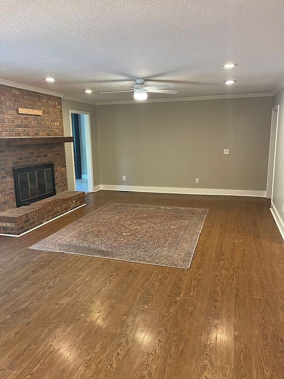 Building Photo - 509 Castlewood Trail