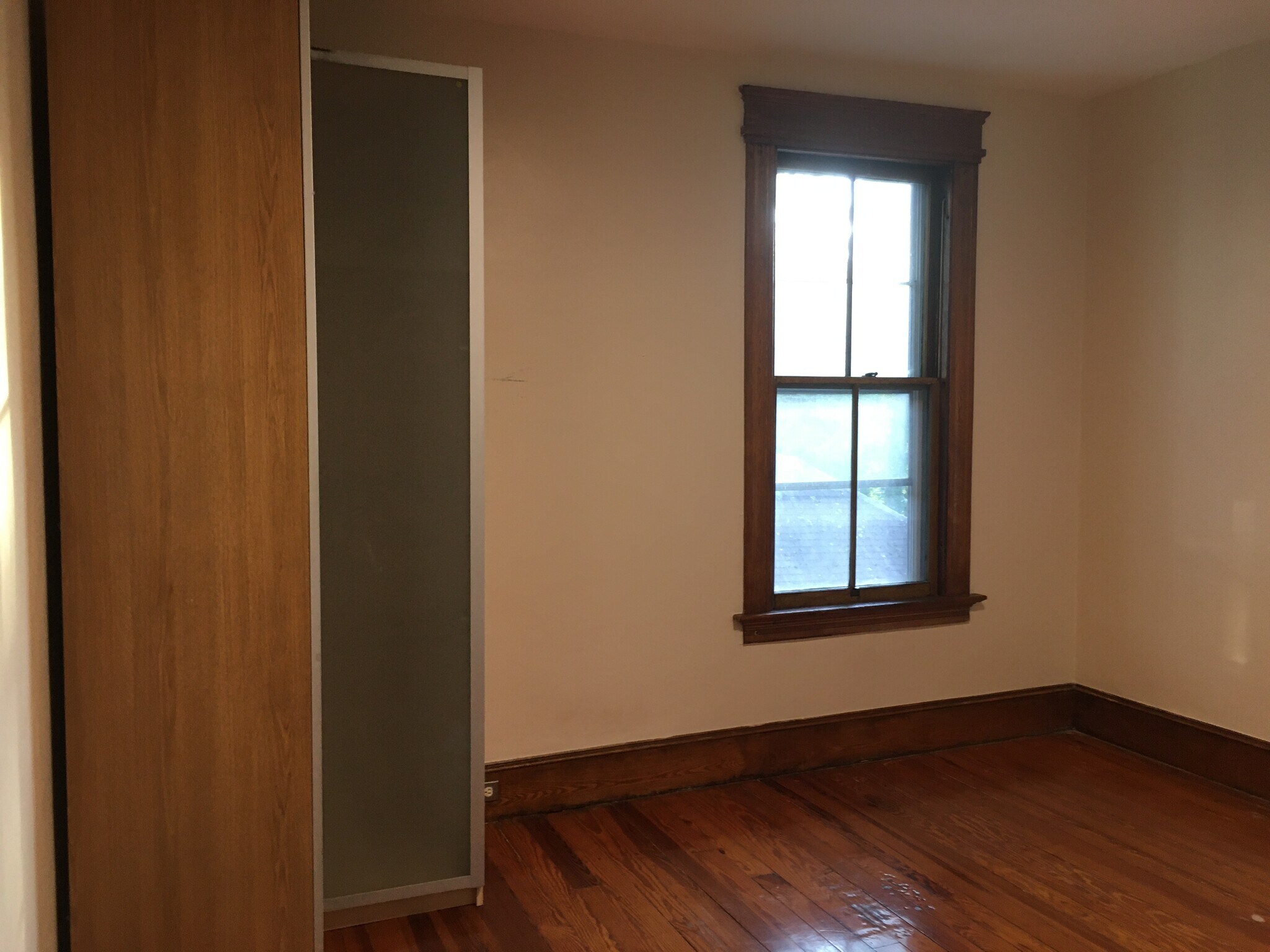 Building Photo - 56 Canner St