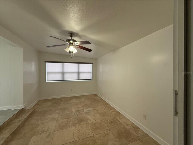 Building Photo - 4426 W Bay Ct Ave