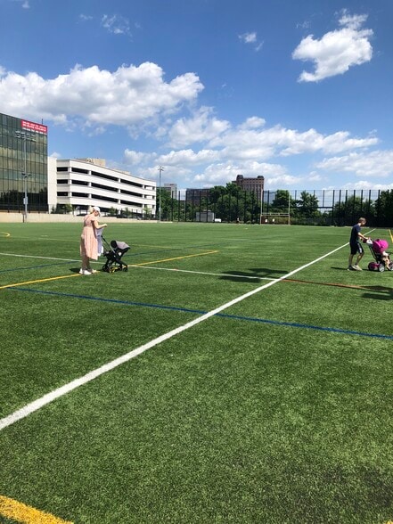 Building Photo - 7981 Vigne Ct