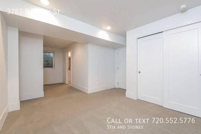 Building Photo - 3787 Perry St