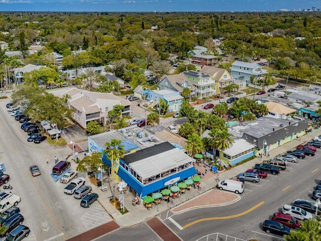 Building Photo - 3120 Beach Blvd S