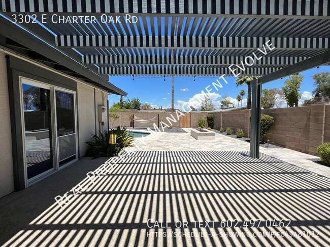 Building Photo - 3302 E Charter Oak Rd