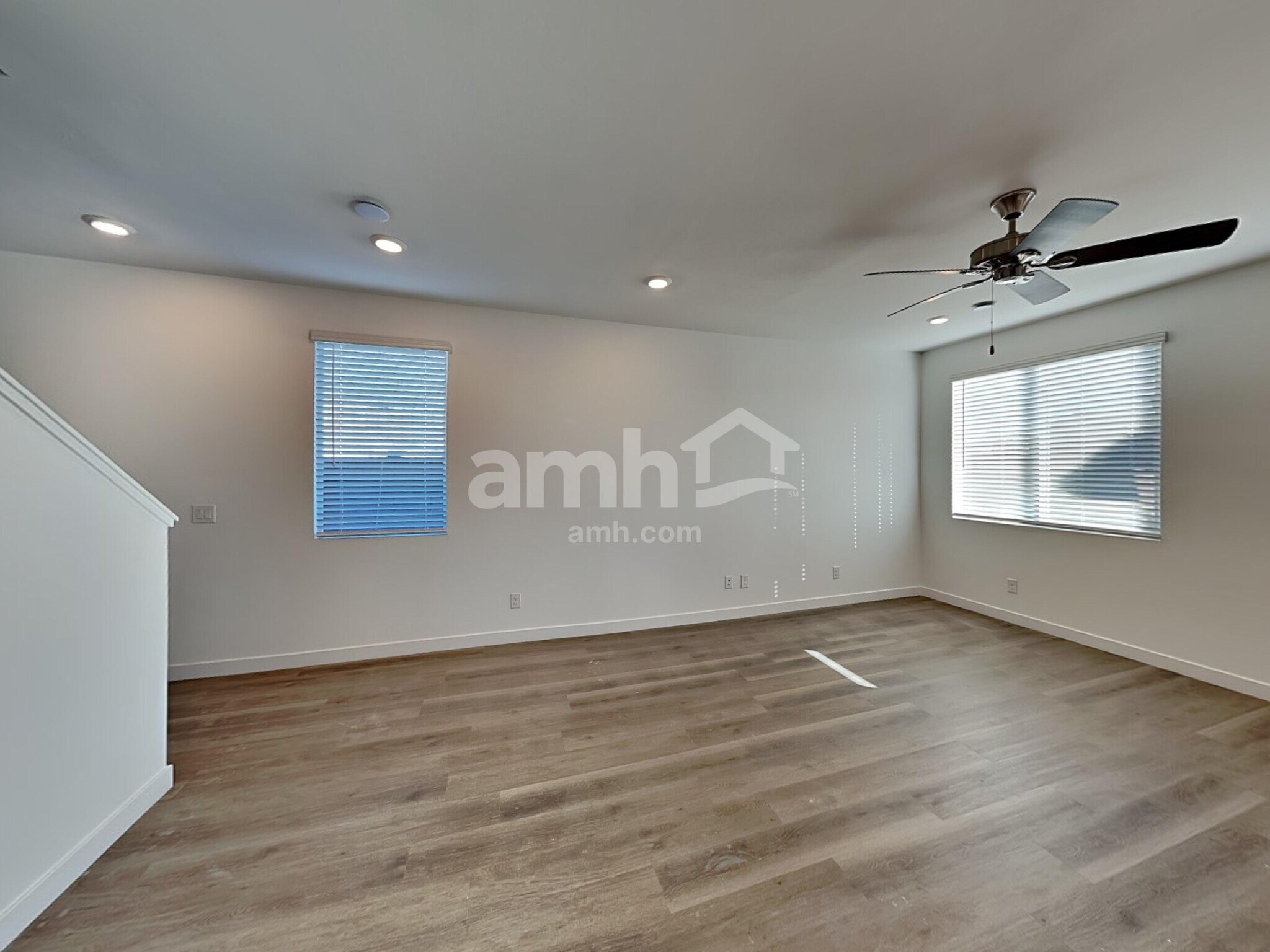 Building Photo - 9720 N Rancho Lozano