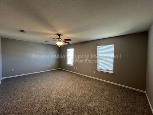 Building Photo - 5881 Old Plantation Court