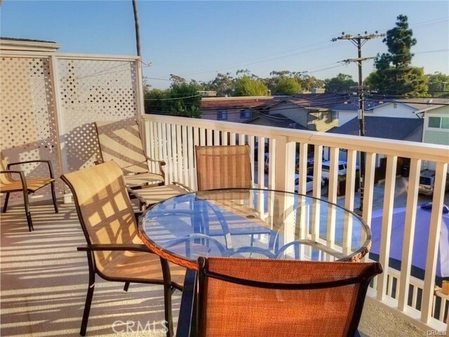 Building Photo - 2617 Calle Del Comercio