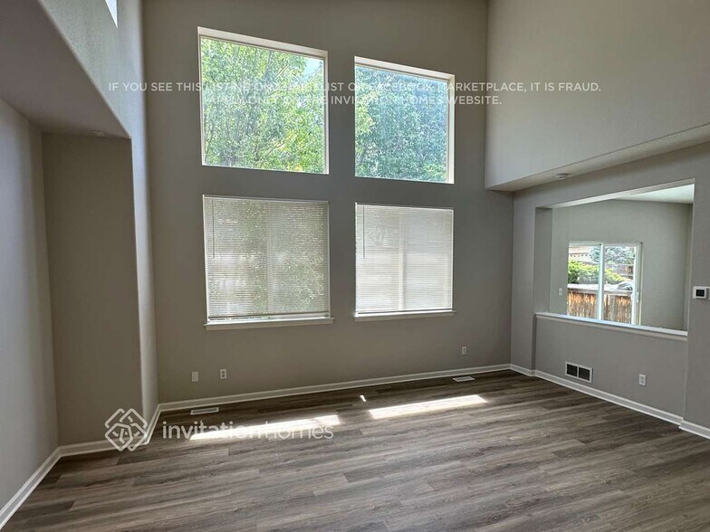Building Photo - 10224 S Cherryhurst Ln