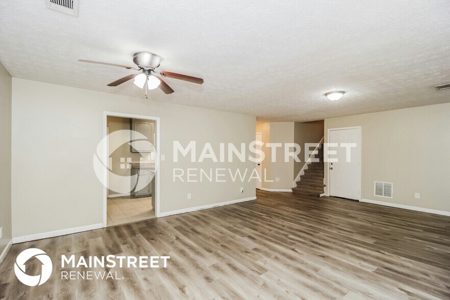 Building Photo - 5824 Stonehaven Dr NW