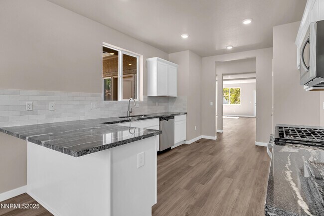 Building Photo - 1460 Copper Point Cir