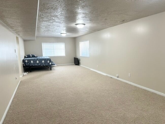 Building Photo - 1563 W Turtle Dove Ln