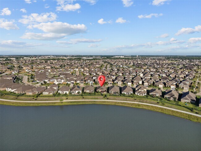 Building Photo - 2609 Arbor Edge Crossing