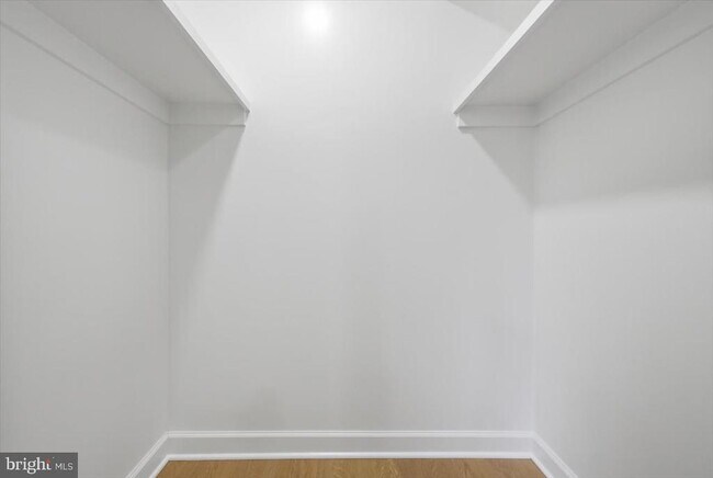 Building Photo - 125 Clubhouse Dr SW