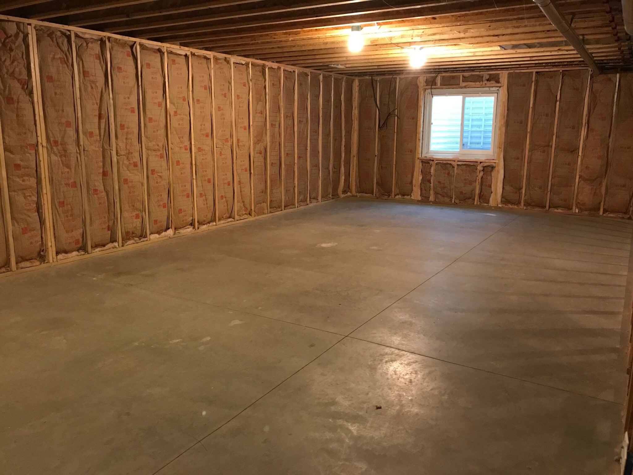Unfinished basement - 104 Scenic Drive
