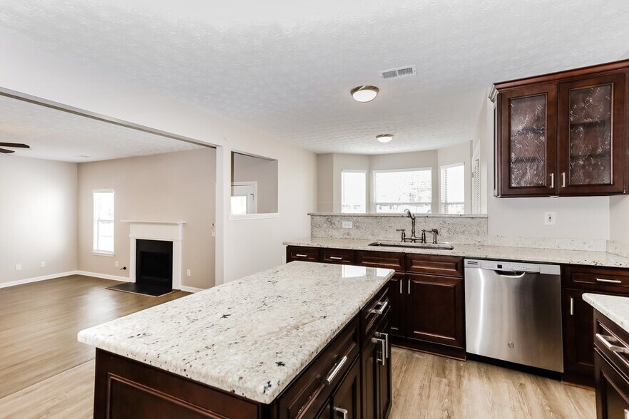 Building Photo - 2517 Mead Ct