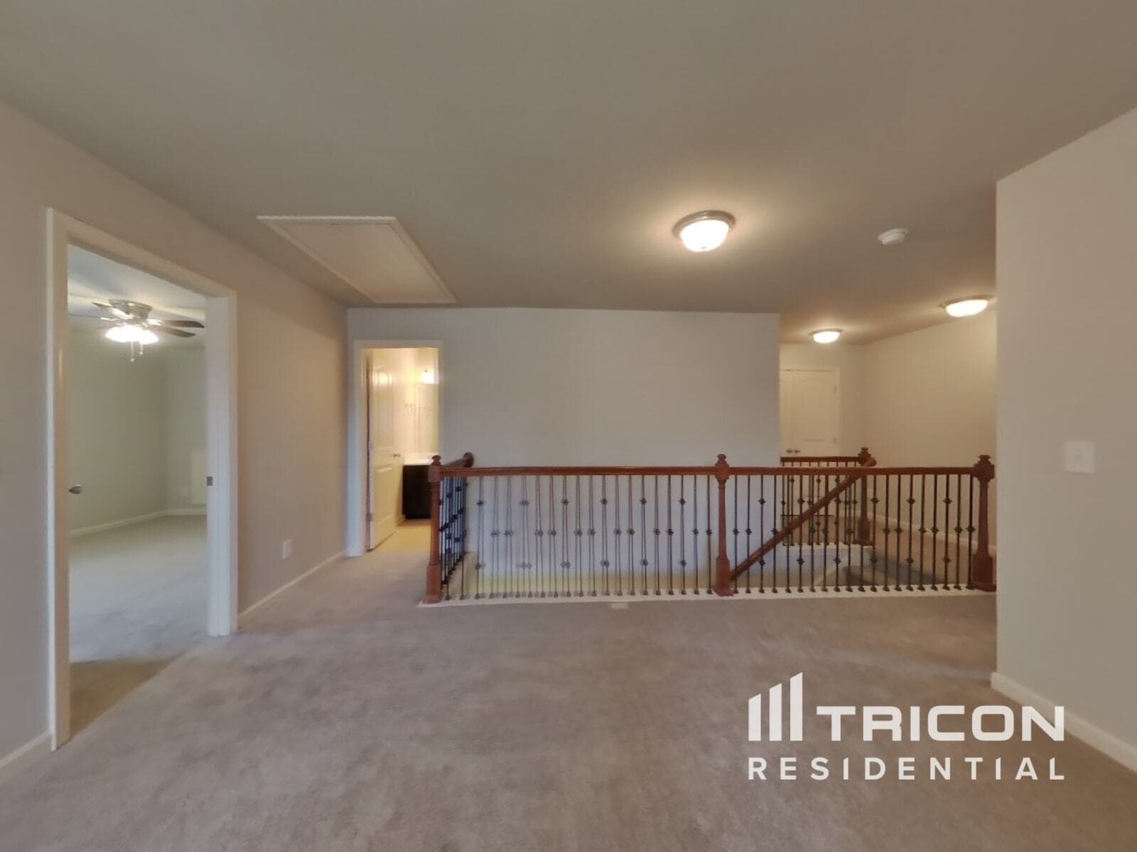 Building Photo - 3013 Alan Dr