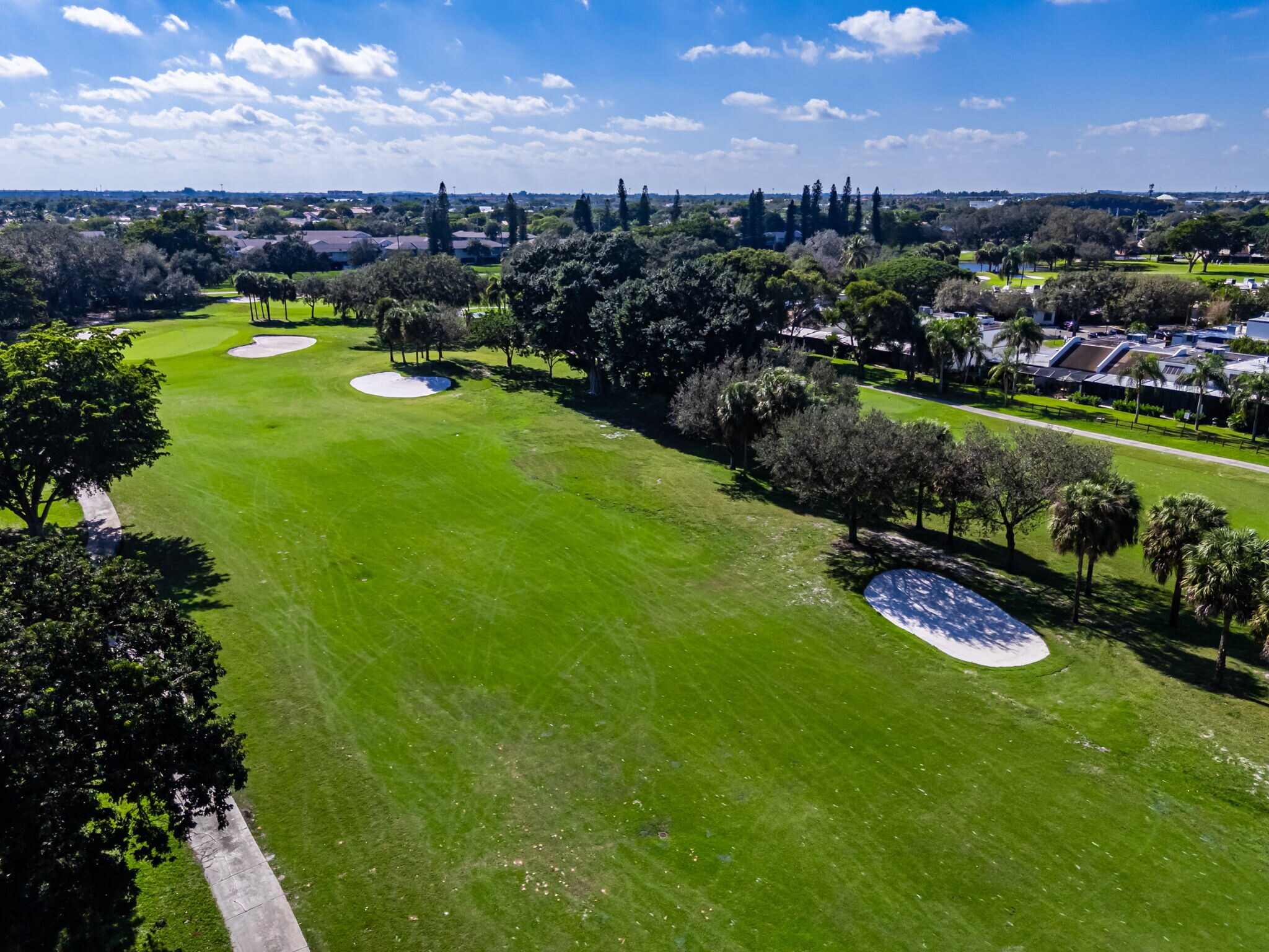 Building Photo - 1420 W Sandpiper Cir