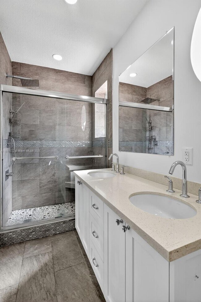 Building Photo - 8425 NW 141st Terrace