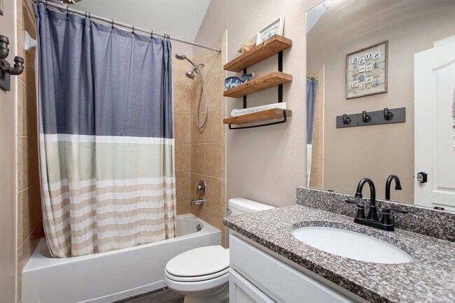 Building Photo - 3037 Broadhaven Dr