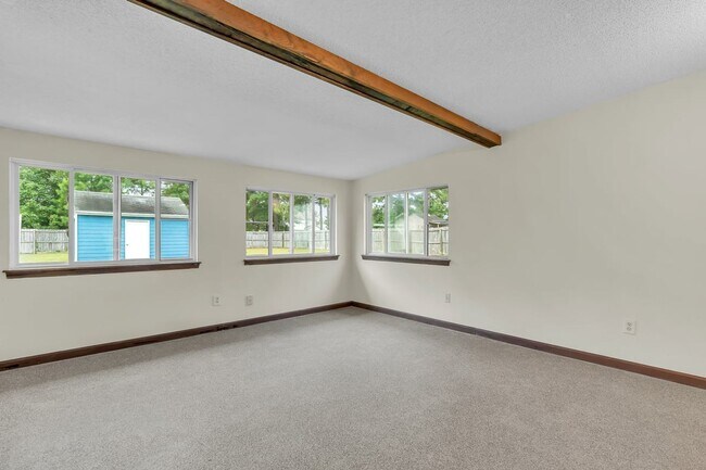 Building Photo - 295 Riggs Rd