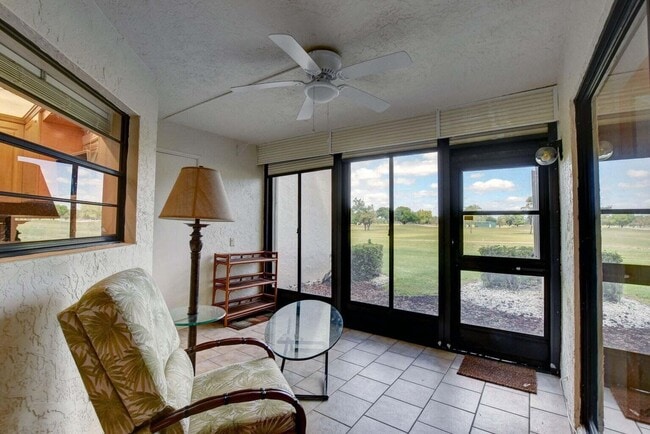 Building Photo - 5851 Parkwalk Dr