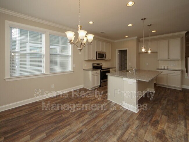 Building Photo - 4137 Rigsby Ln