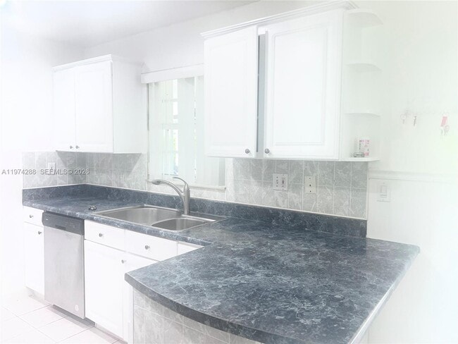 Building Photo - 26120 SW 130th Ave