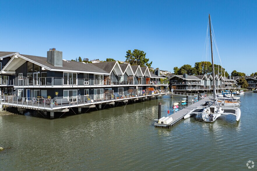 Alternate - The Cove at Tiburon