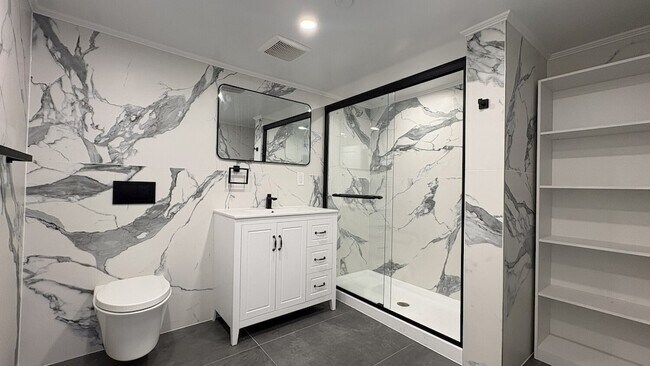 Building Photo - 1-64 Beach 124th St