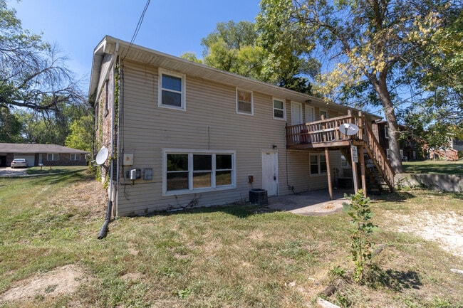 Primary Photo - 706 Demaret Dr