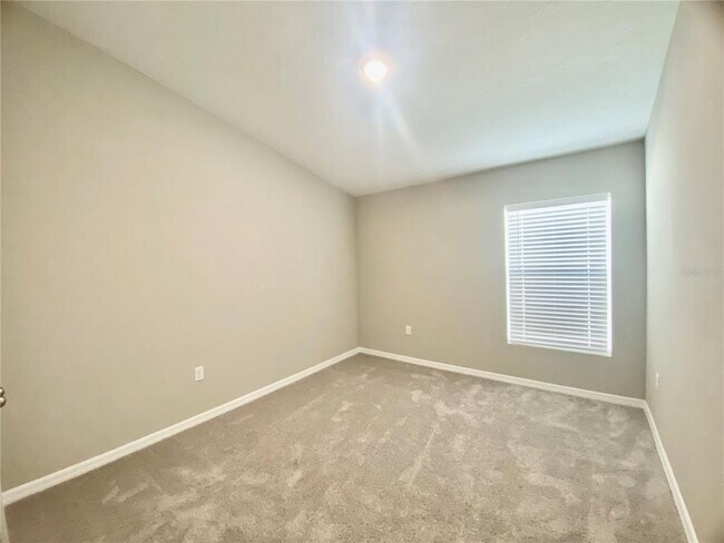 Building Photo - 1397 Axel Cir