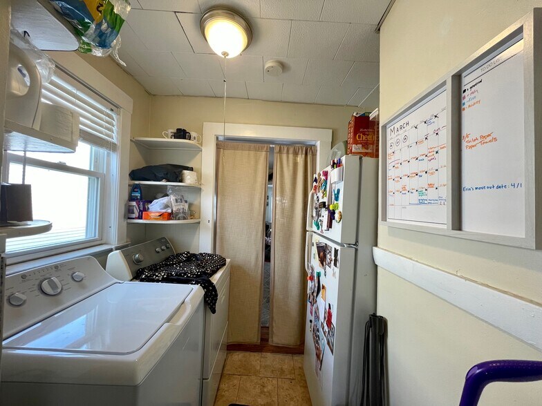 62 Brock St., #2 - 62 Brock St