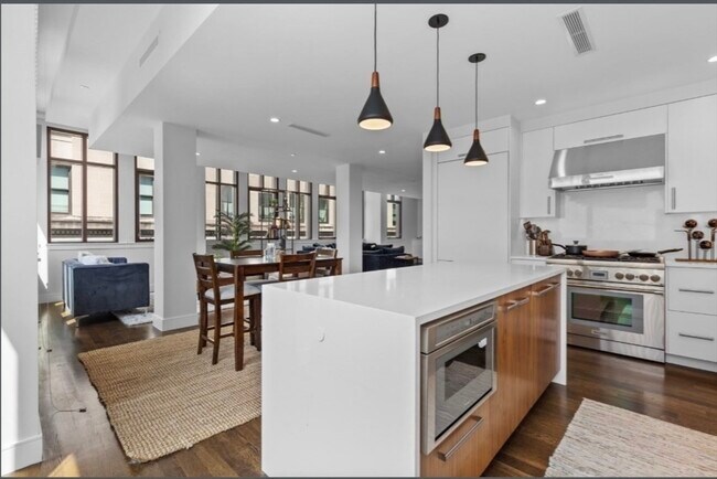 Building Photo - 108-110 Arlington St