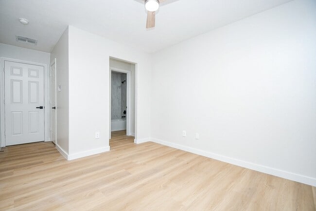 Building Photo - 20514 Mauve Orchid Way