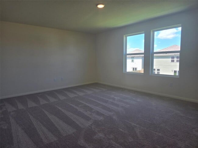 Building Photo - 121 Blazilmar Ln