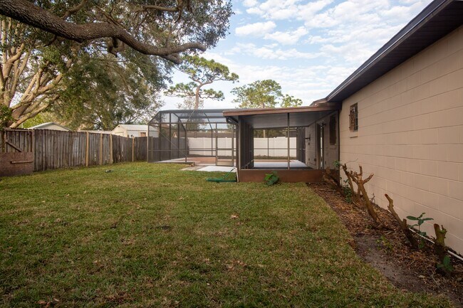 Building Photo - Move-In Ready 3-Bedroom, 2-Bathroom Rental...