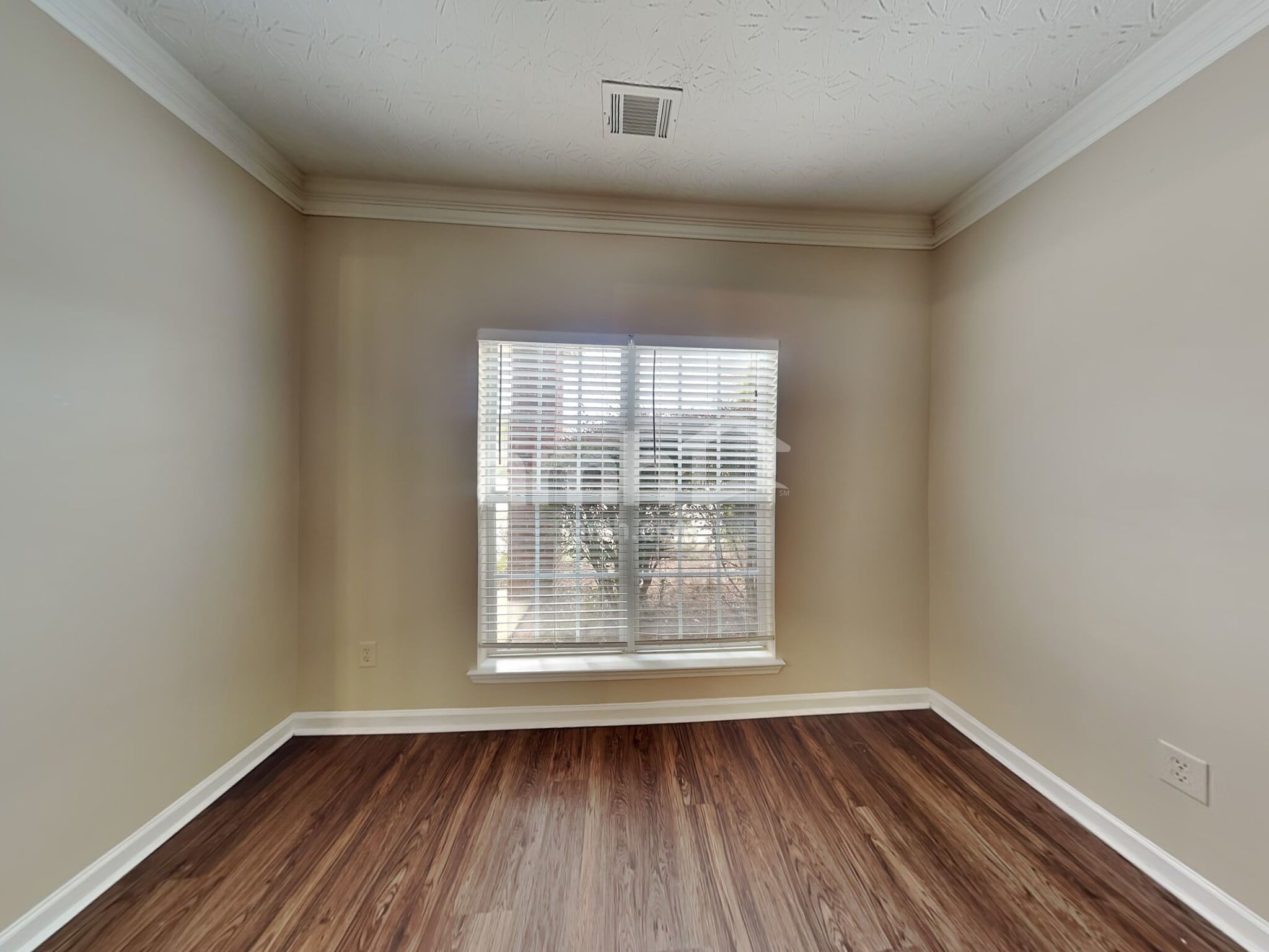 Building Photo - 223 Vernon Walk