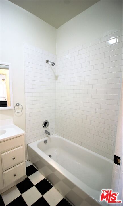 Building Photo - 329 N Ogden Dr