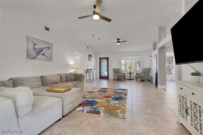 Building Photo - 1324 SW 1st Ave