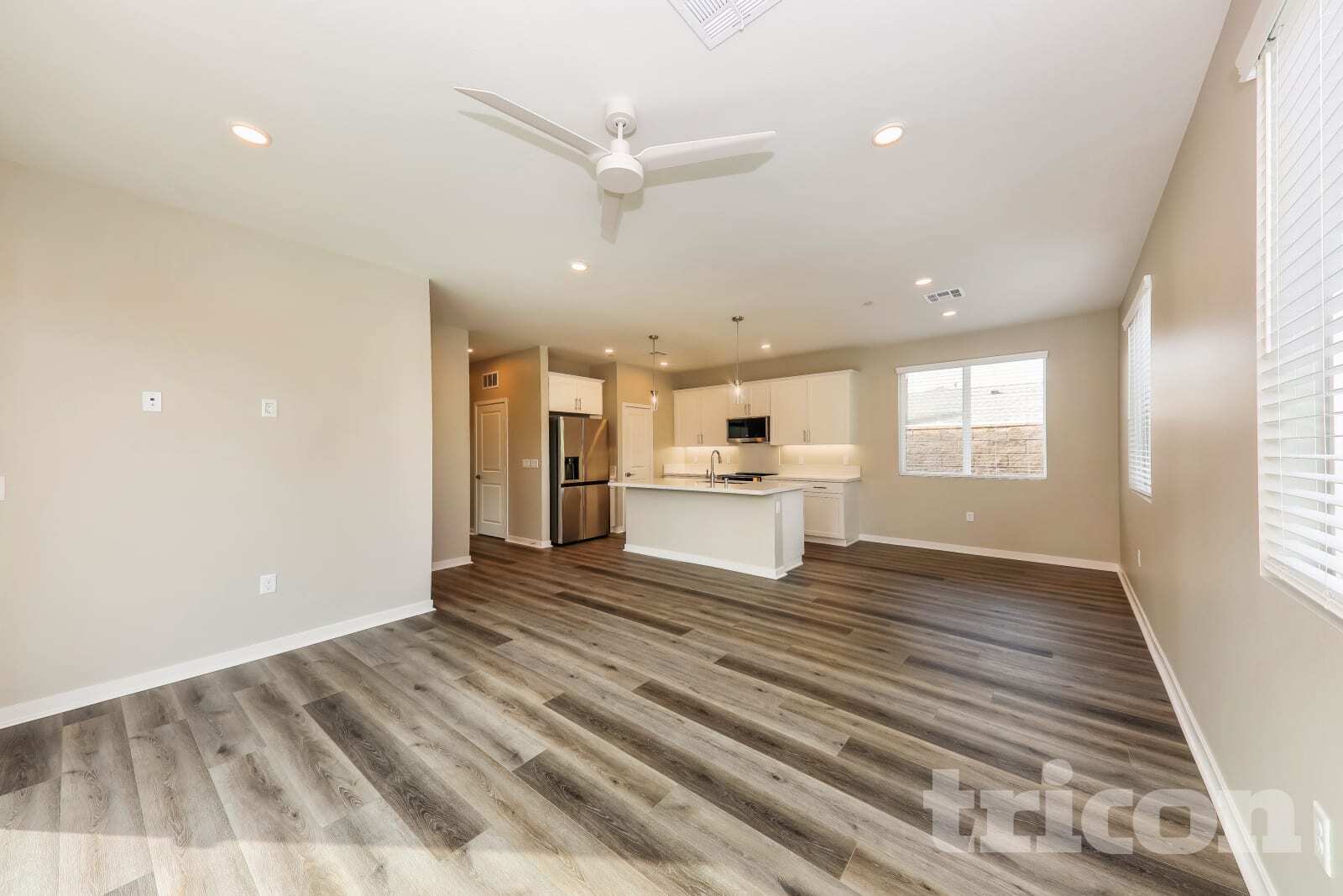 Building Photo - 1704 Lorraine Dr